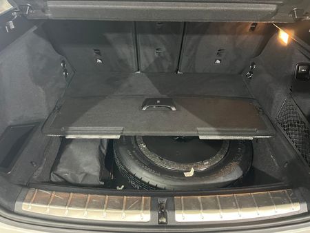 2017-BMW-X1-sDrive20i-Sport-Line-Auto_17