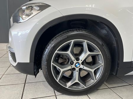 2017-BMW-X1-sDrive20i-Sport-Line-Auto_5