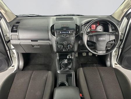 2022-Isuzu-D-Max-250-HO-Hi-Rider-Double-Cab_8