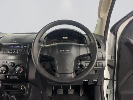 2022-Isuzu-D-Max-250-HO-Hi-Rider-Double-Cab_22