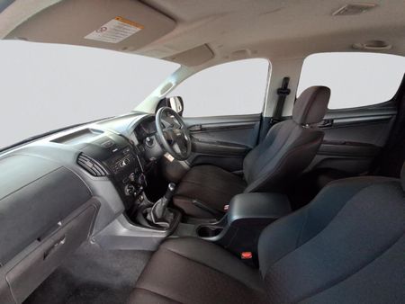 2022-Isuzu-D-Max-250-HO-Hi-Rider-Double-Cab_2