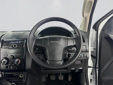 2022-Isuzu-D-Max-250-HO-Hi-Rider-Double-Cab_5