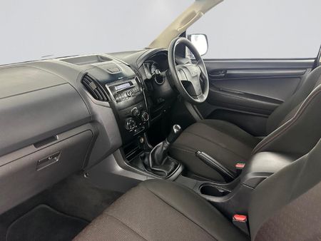 2022-Isuzu-D-Max-250-HO-Hi-Rider-Double-Cab_7