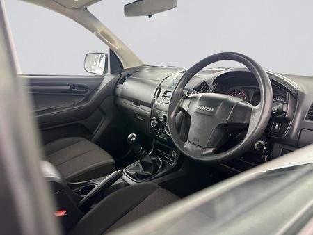 2022-Isuzu-D-Max-250-HO-Hi-Rider-Double-Cab_8