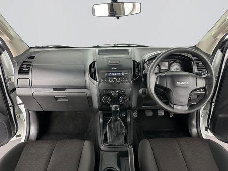 2022-Isuzu-D-Max-250-HO-Hi-Rider-Double-Cab_17