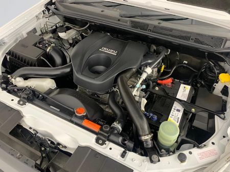2022-Isuzu-D-Max-250-HO-Hi-Rider-Double-Cab_17