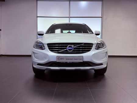 2017-Volvo-XC60-T5-Momentum-Auto-AWD_2