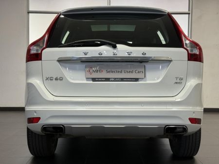 2017-Volvo-XC60-T5-Momentum-Auto-AWD_6