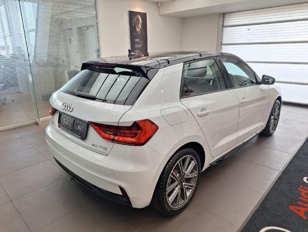 2025-Audi-A1-Sportback-30-TFSI-Advanced-S-Tronic_3