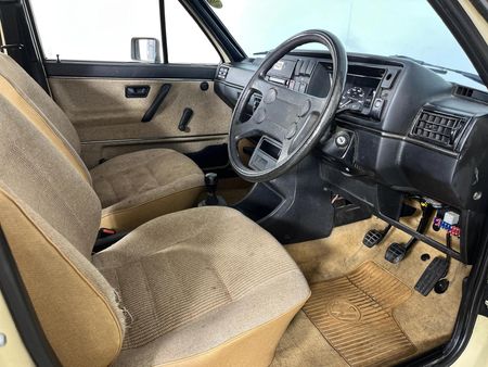 1986-Volkswagen-Jetta-LS_9