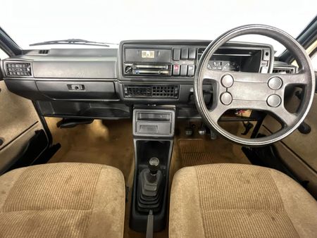 1986-Volkswagen-Jetta-LS_1