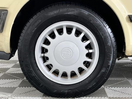 1986-Volkswagen-Jetta-LS_4