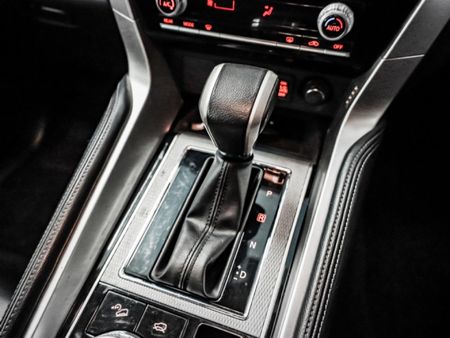 2022-Mitsubishi-Pajero-Sport-24D-Auto_8