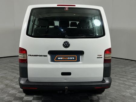 2015-Volkswagen-Transporter-20-BiTDI-Crew-Bus-LWB-132kW-4Motion-Auto-Panel_17