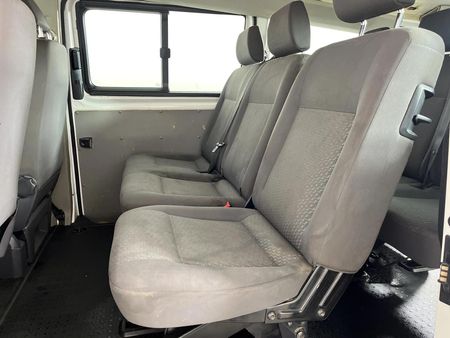 2015-Volkswagen-Transporter-20-BiTDI-Crew-Bus-LWB-132kW-4Motion-Auto-Panel_3