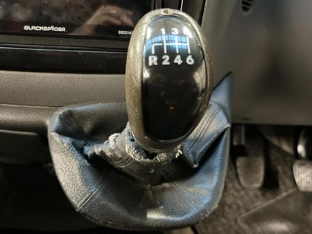 2005-Mercedes-Benz-Vito-115-CDI-CrewBus_9