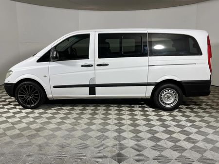 2005-Mercedes-Benz-Vito-115-CDI-CrewBus_18