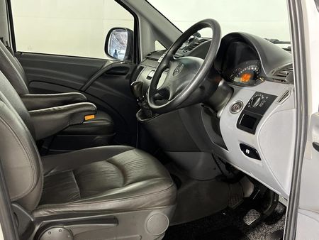 2005-Mercedes-Benz-Vito-115-CDI-CrewBus_8