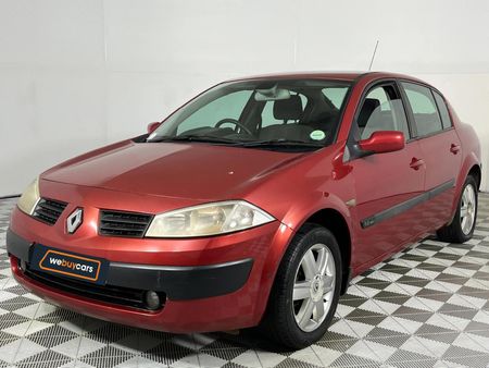 2004-Renault-Megane-II-16-Sedan-Expression_0