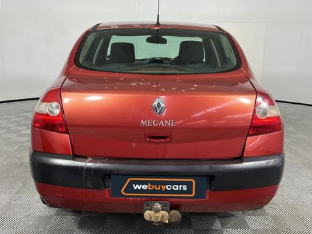 2004-Renault-Megane-II-16-Sedan-Expression_15