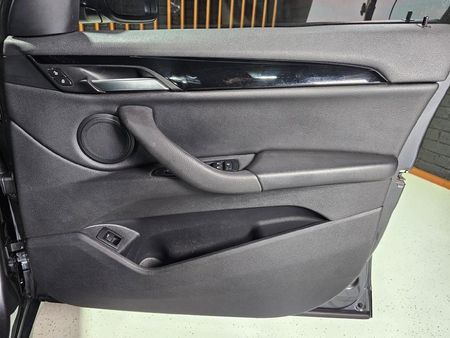 2019-BMW-X1-sDrive18i-Sport-Line-Auto_6