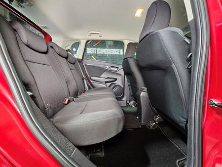 2023-Honda-WR-V-12-Elegance_14
