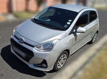 2018-Hyundai-Grand-i10-10i-MOTION-FULL-SERVICE-HISTORY-LOW-KM_1