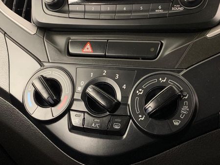 2021-Toyota-Starlet-14-XS_17