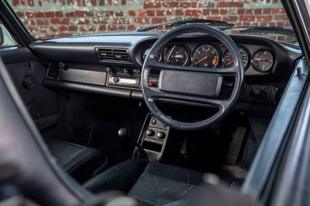1988-Porsche-911-Cabriolet_7