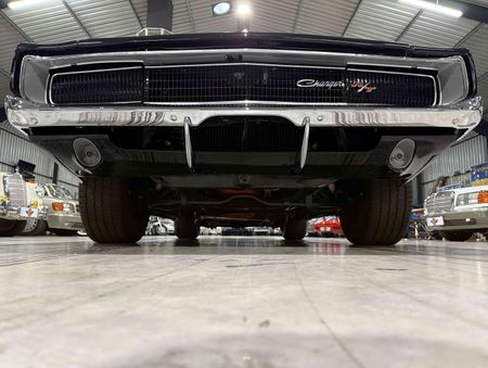 1968-Dodge-Charger-RT-440_12