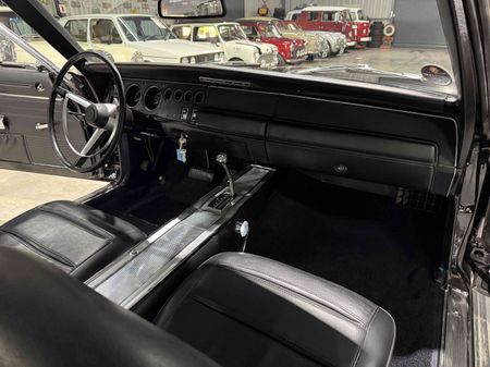 1968-Dodge-Charger-RT-440_17