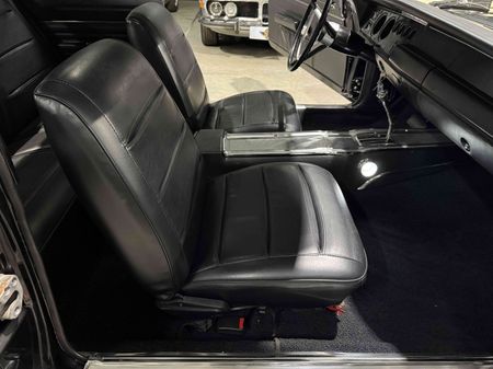 1968-Dodge-Charger-RT-440_18