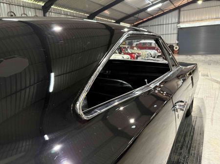 1968-Dodge-Charger-RT-440_35