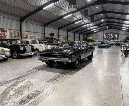 1968-Dodge-Charger-RT-440_37
