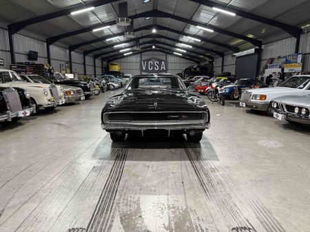 1968-Dodge-Charger-RT-440_38
