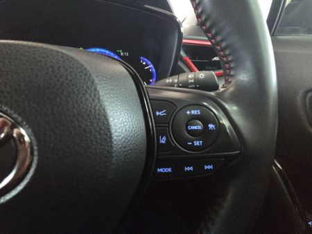 2023-Toyota-Corolla-Cross-Corolla-Cross-18-HEV-GR-S_9