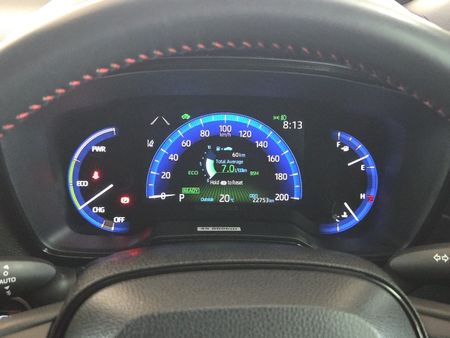 2023-Toyota-Corolla-Cross-Corolla-Cross-18-HEV-GR-S_10
