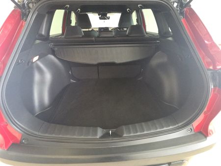 2023-Toyota-Corolla-Cross-Corolla-Cross-18-HEV-GR-S_19