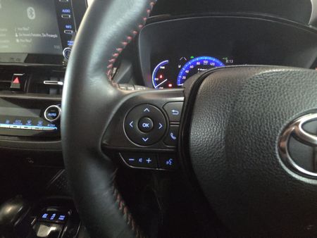 2023-Toyota-Corolla-Cross-Corolla-Cross-18-HEV-GR-S_8