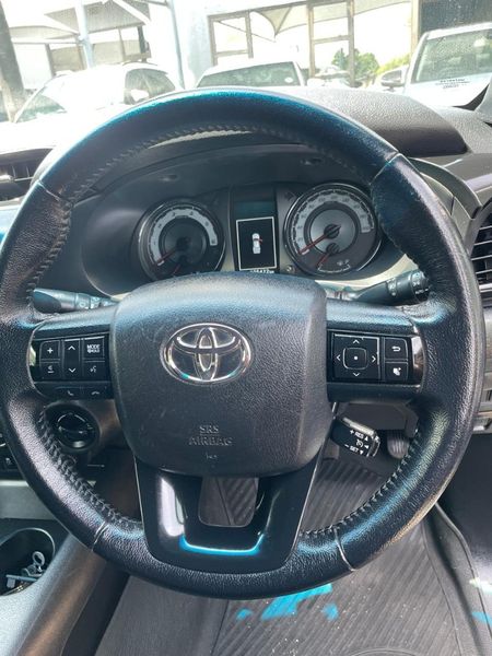 2019-Toyota-Hilux-28-GD-6-Raider-4x4-Auto-Double-Cab_9