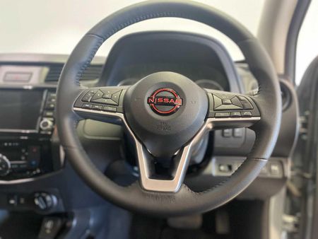 2026-Nissan-Navara-25-DDTi-PRO-4X-4X4-Auto-Double-Cab_15