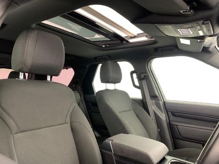 2020-Land-Rover-Discovery-30-TD6-S_8