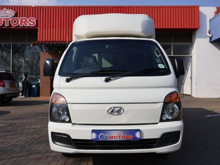 2019-Hyundai-H100-Bakkie-26D_4