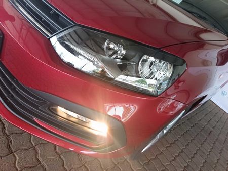 2025-Volkswagen-Polo-Vivo-14_7