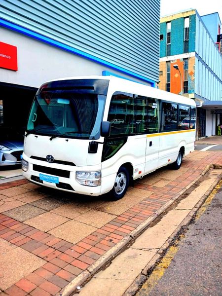 Used Toyota Coaster 2.8D GL Auto 23 Seater for sale in Kwazulu Natal ...