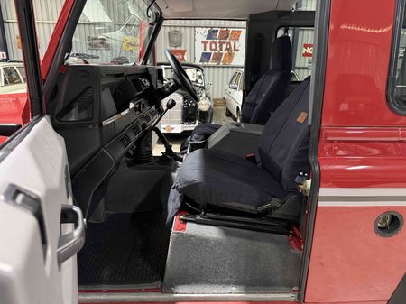 2000-Land-Rover-Defender-90-28i-CSW_9