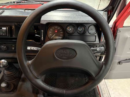 2000-Land-Rover-Defender-90-28i-CSW_14