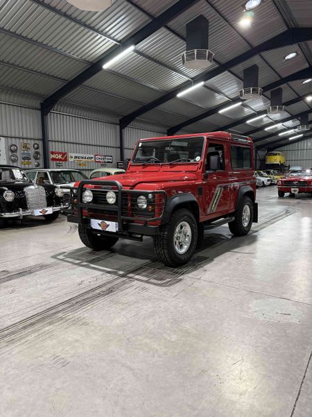2000-Land-Rover-Defender-90-28i-CSW_22