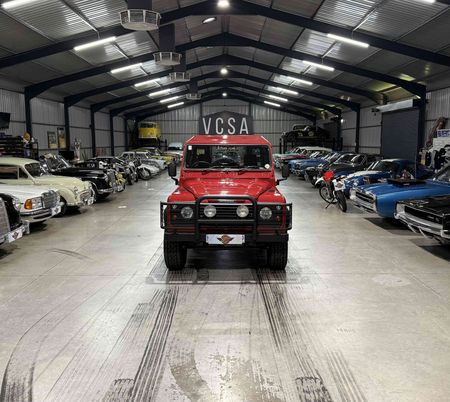 2000-Land-Rover-Defender-90-28i-CSW_23