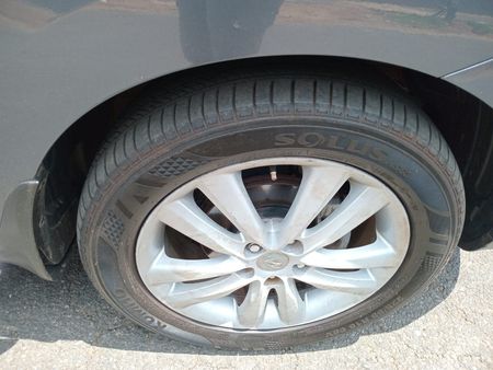 2011-Hyundai-ix35-20-GLS-Executive_10